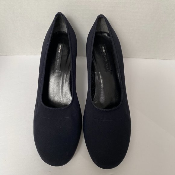COPY - DKNY Slip On Pumps Navy Blue In Size 8.5 - Picture 3 of 6
